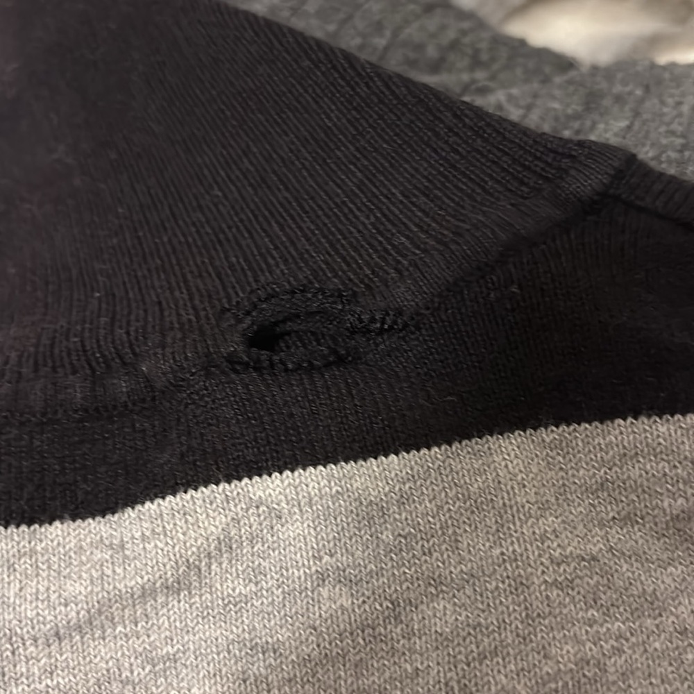 women’s turtleneck sweater - Picture 2 of 4